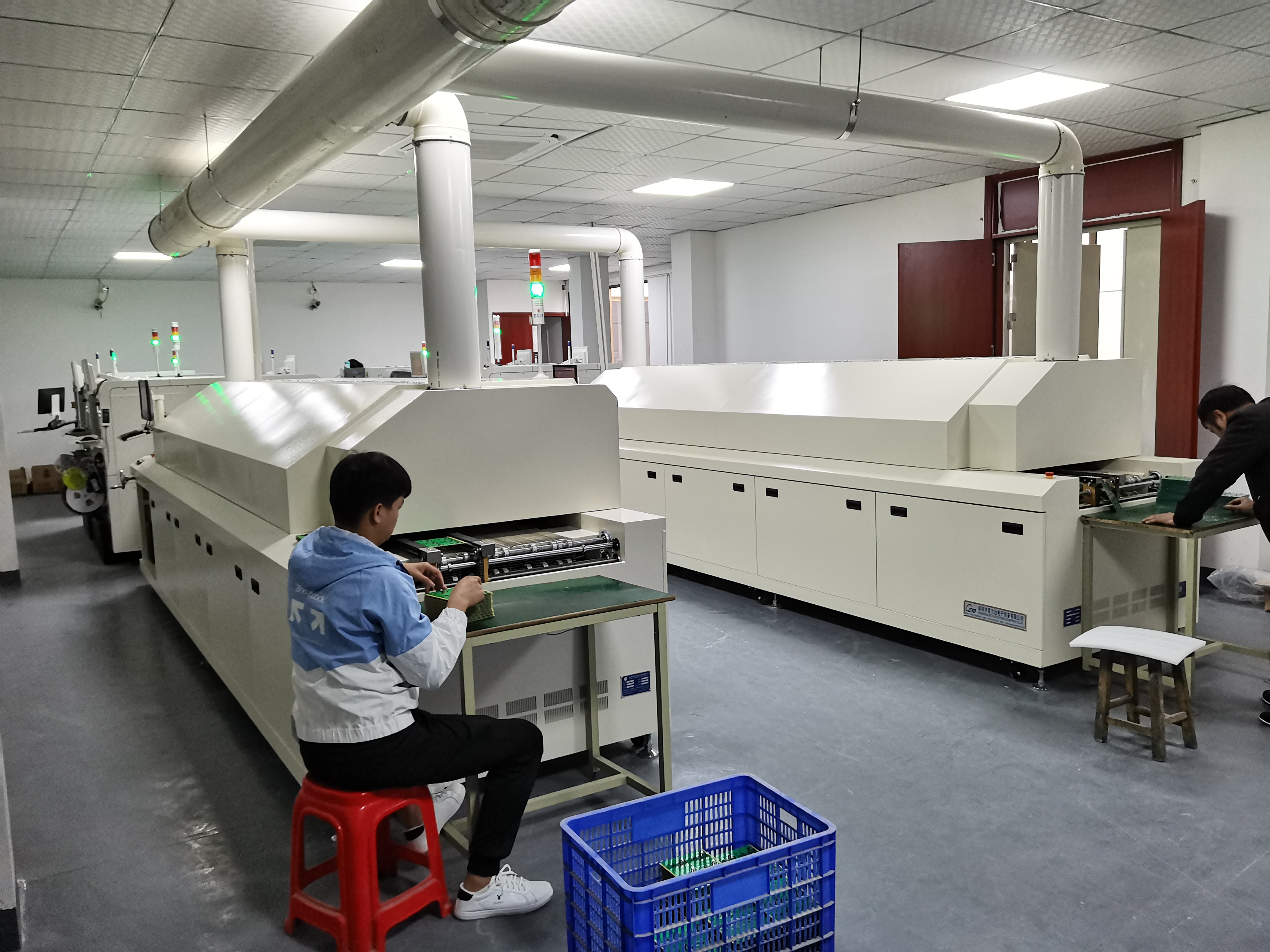 使用SMT回流焊爐需要注意什么